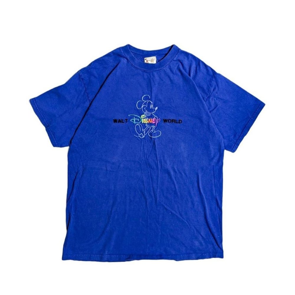 Vintage 90s Walt Disney World Embroidered T-shirt made in USA
